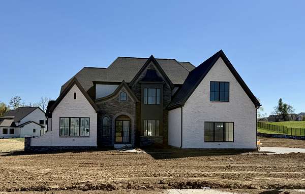 1.59 Acres of Land with Home for Sale in Brentwood, Tennessee