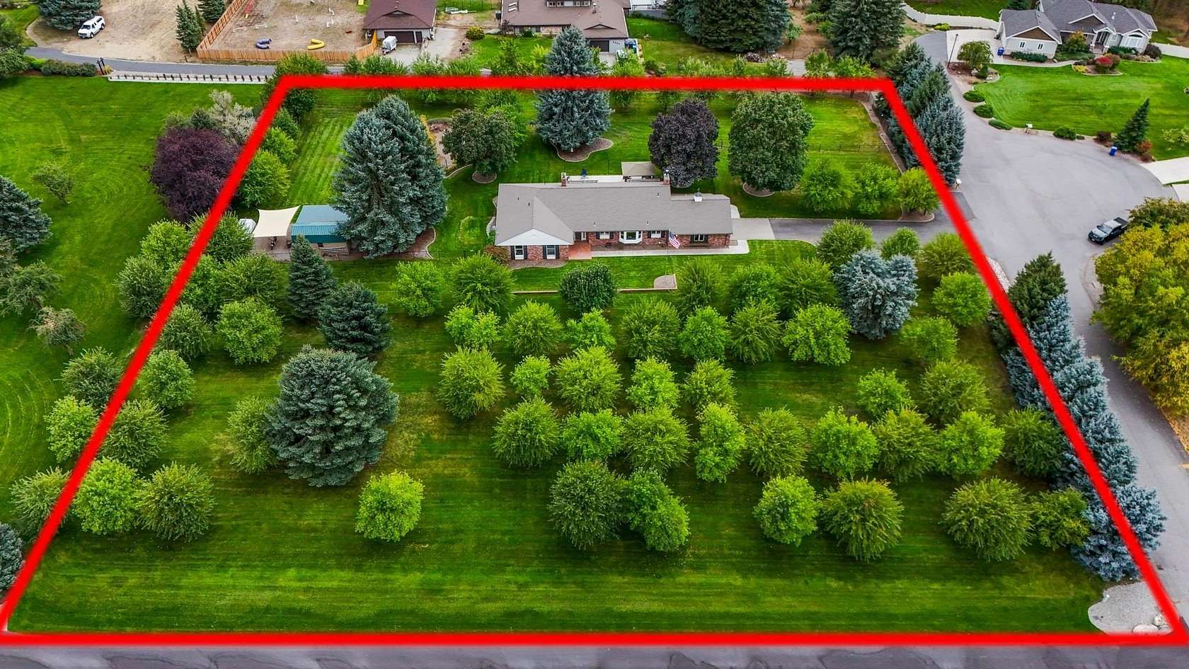 2.43 Acres of Land with Home for Sale in Veradale, Washington