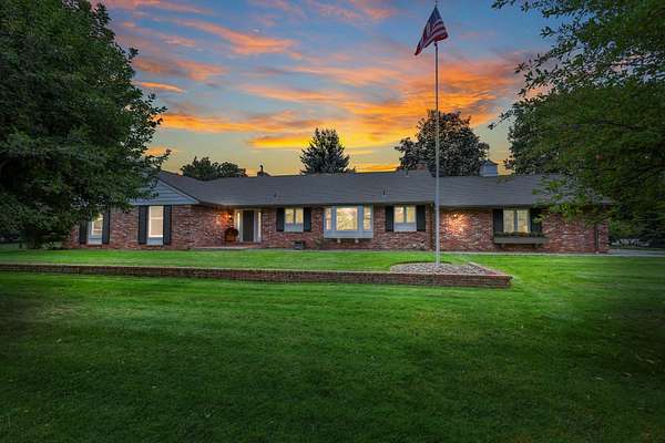 2.43 Acres of Land with Home for Sale in Veradale, Washington