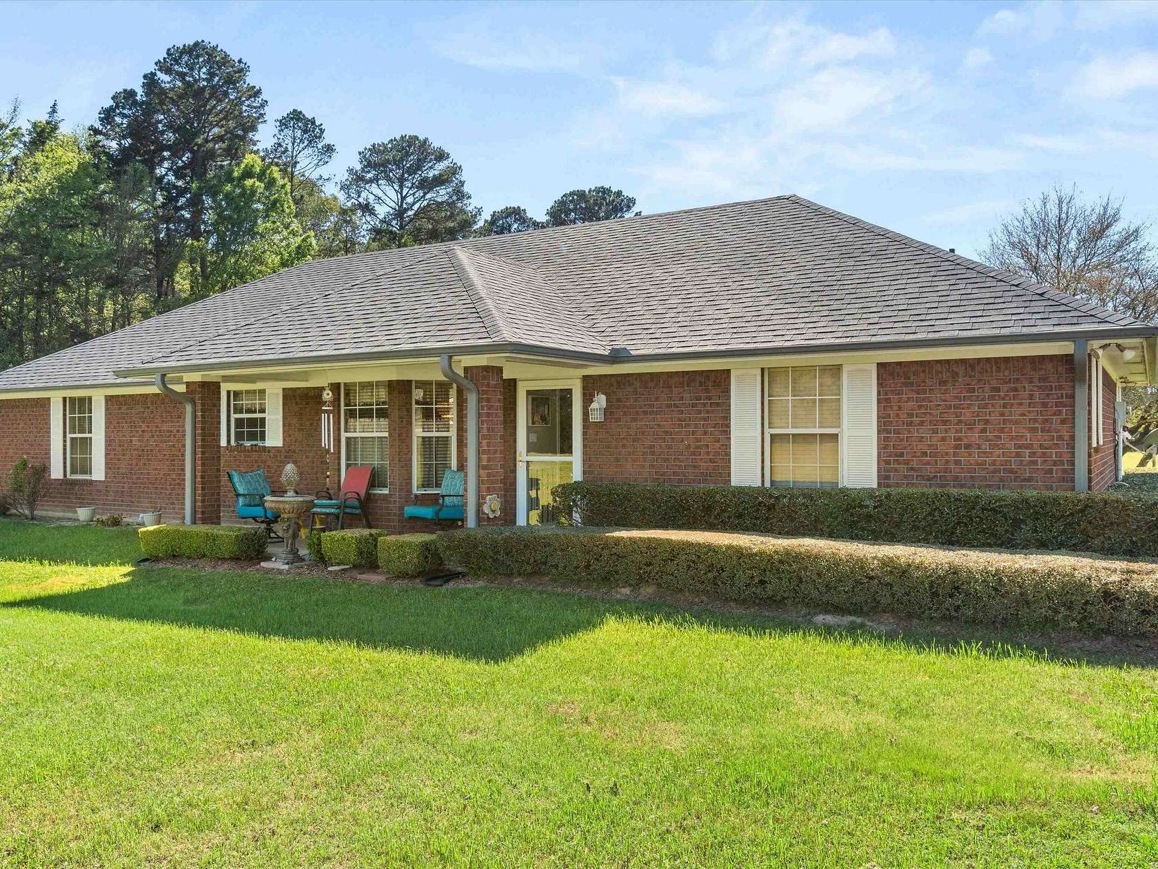 13.3 Acres of Land with Home for Sale in Pittsburg, Texas