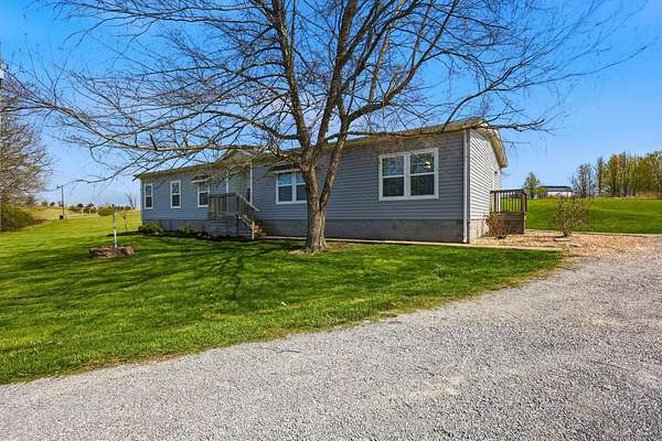 5.27 Acres of Land with Home for Sale in Harrodsburg, Kentucky