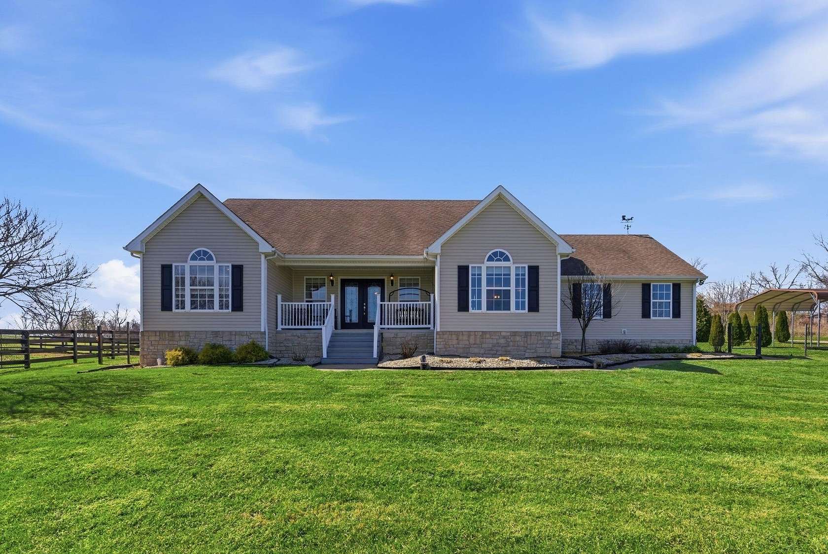 5 Acres of Land with Home for Sale in Stamping Ground, Kentucky