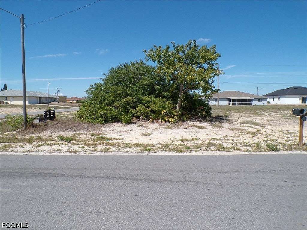 0.24 Acres of Residential Land for Sale in Cape Coral, Florida