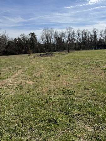 1 Acre of Residential Land for Sale in Seligman, Missouri