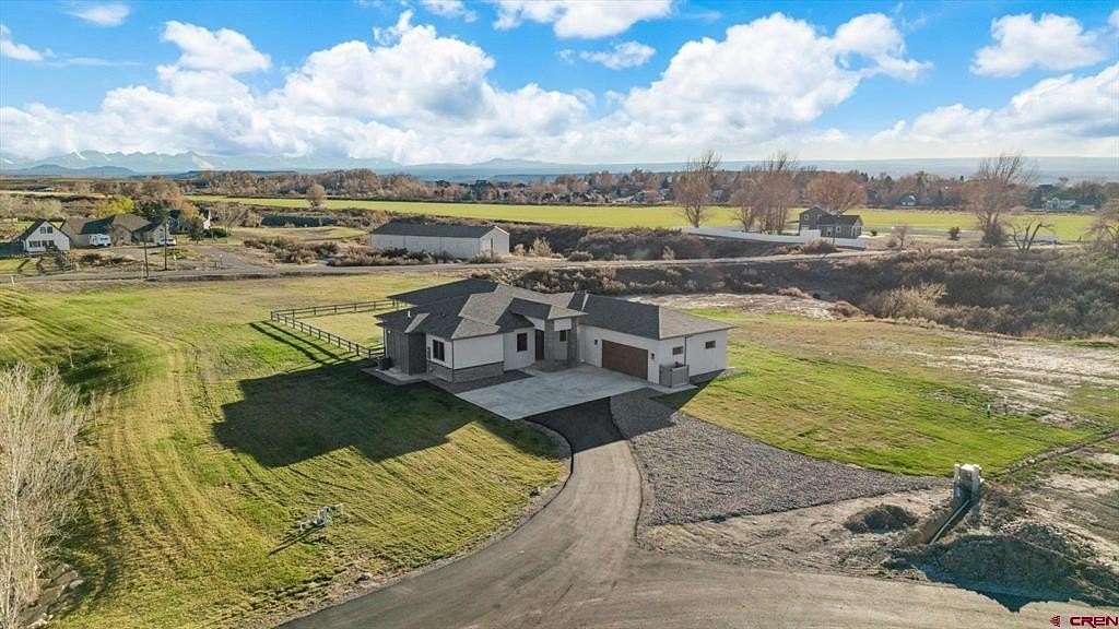 2.33 Acres of Land with Home for Sale in Montrose, Colorado