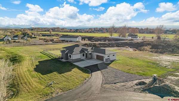 2.33 Acres of Land with Home for Sale in Montrose, Colorado