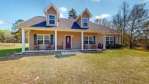 15 Acres of Recreational Land with Home for Sale in Newton, Alabama