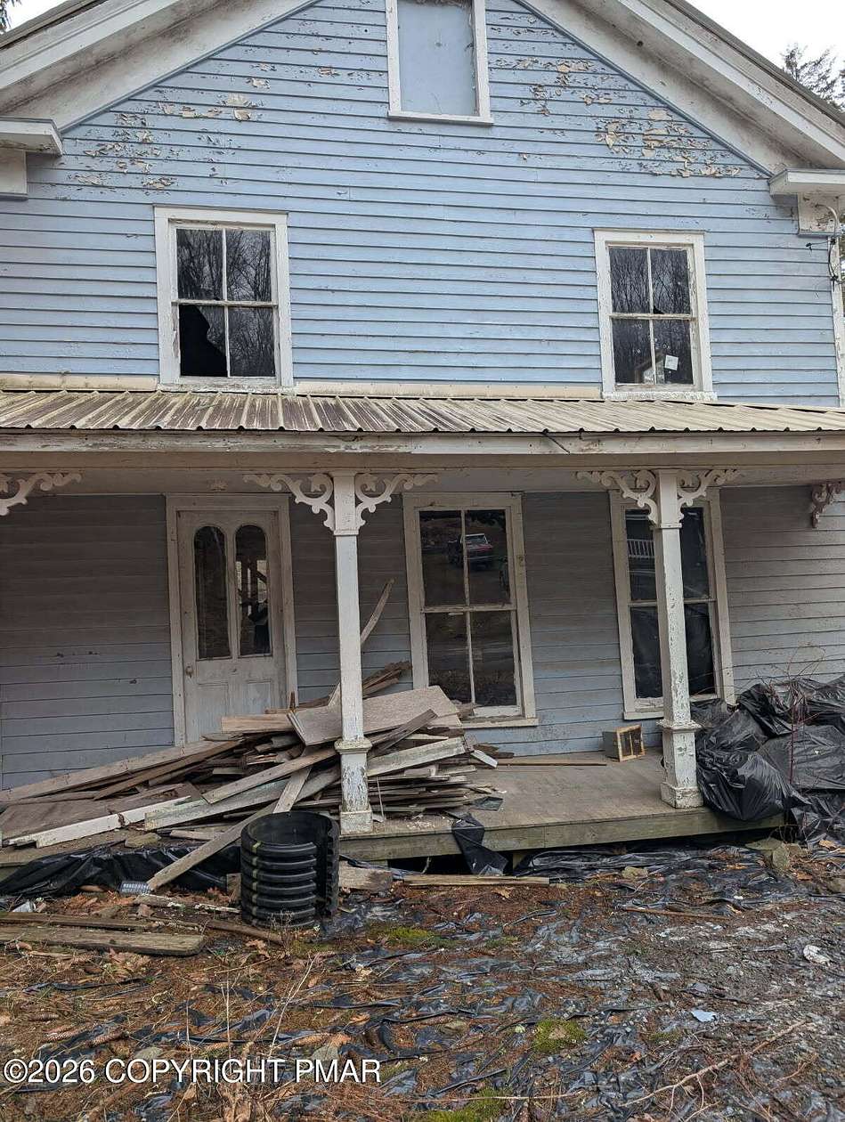 13.8 Acres of Recreational Land with Home for Sale in Equinunk, Pennsylvania