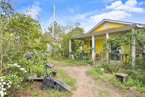 14 Acres of Land with Home for Sale in Robertsdale, Alabama