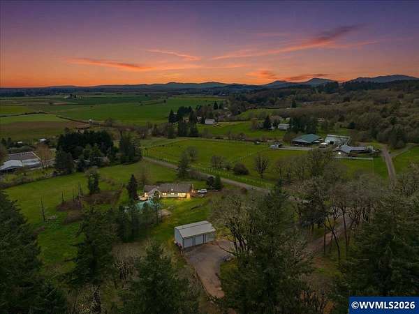5 Acres of Residential Land for Sale in Corvallis, Oregon
