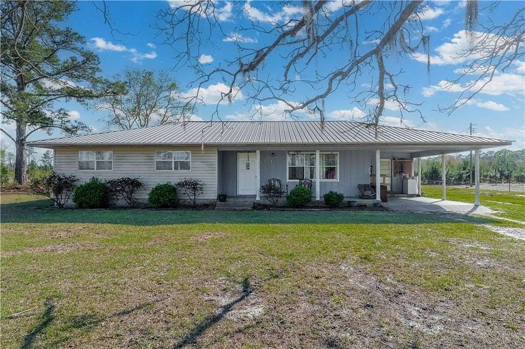 12.7 Acres of Land with Home for Sale in Nahunta, Georgia