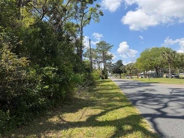 1.25 Acres of Land for Sale in Newberry, Florida