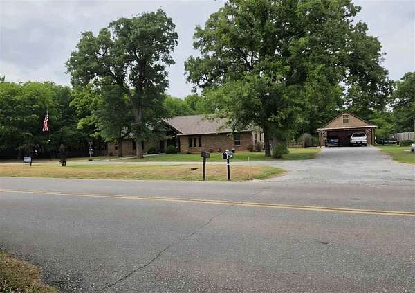 2 Acres of Land with Home for Sale in Lawton, Oklahoma