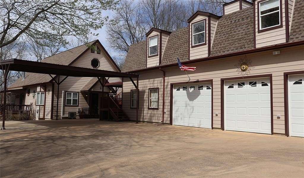 4.65 Acres of Land with Home for Sale in Eufaula, Oklahoma