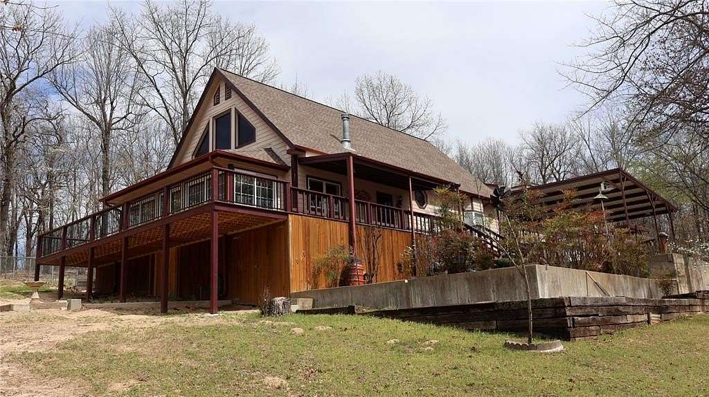 4.65 Acres of Land with Home for Sale in Eufaula, Oklahoma