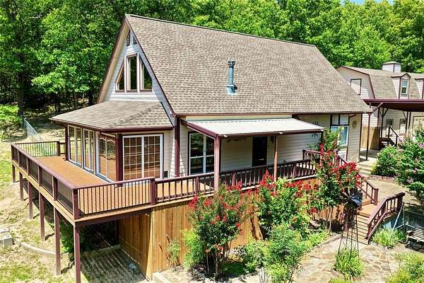 4.65 Acres of Land with Home for Sale in Eufaula, Oklahoma