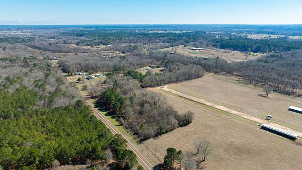1.57 Acres of Residential Land for Sale in Overton, Texas