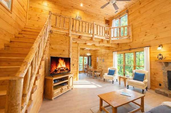 5 Acres of Land with Home for Sale in Coalmont, Tennessee