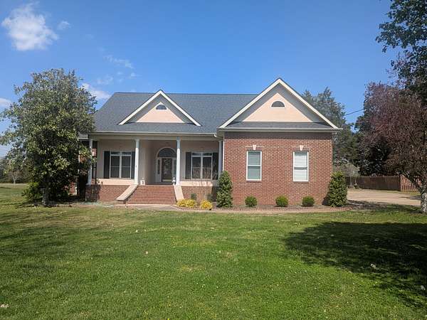 1.64 Acres of Land with Home for Sale in Mount Juliet, Tennessee