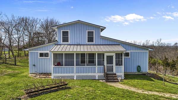 25.1 Acres of Land with Home for Sale in Cynthiana, Kentucky