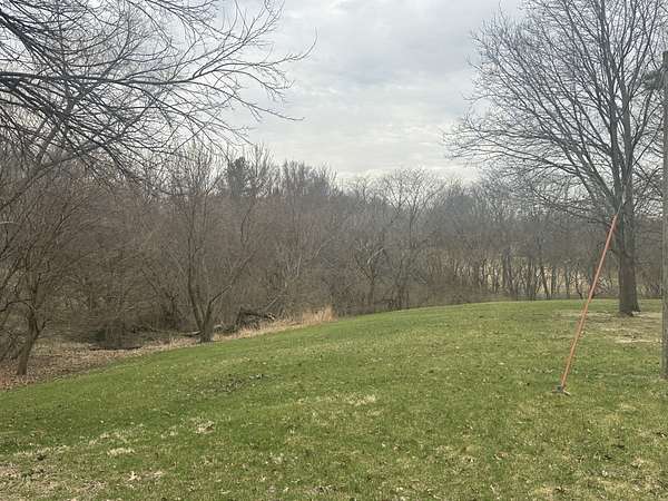 4.15 Acres of Residential Land for Sale in Guthrie Center, Iowa