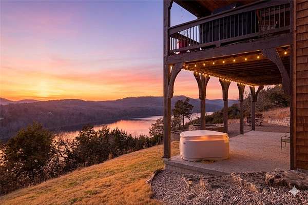 2.89 Acres of Land with Home for Sale in Holiday Island, Arkansas