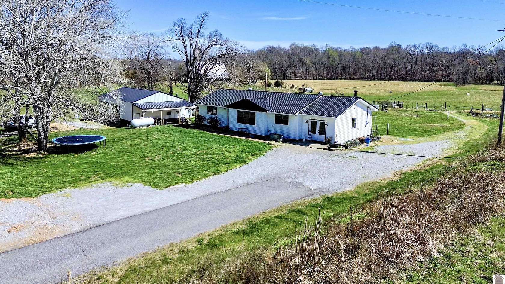 99.8 Acres of Land with Home for Sale in Tiline, Kentucky