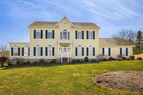 4 Acres of Land with Home for Sale in Staunton, Virginia
