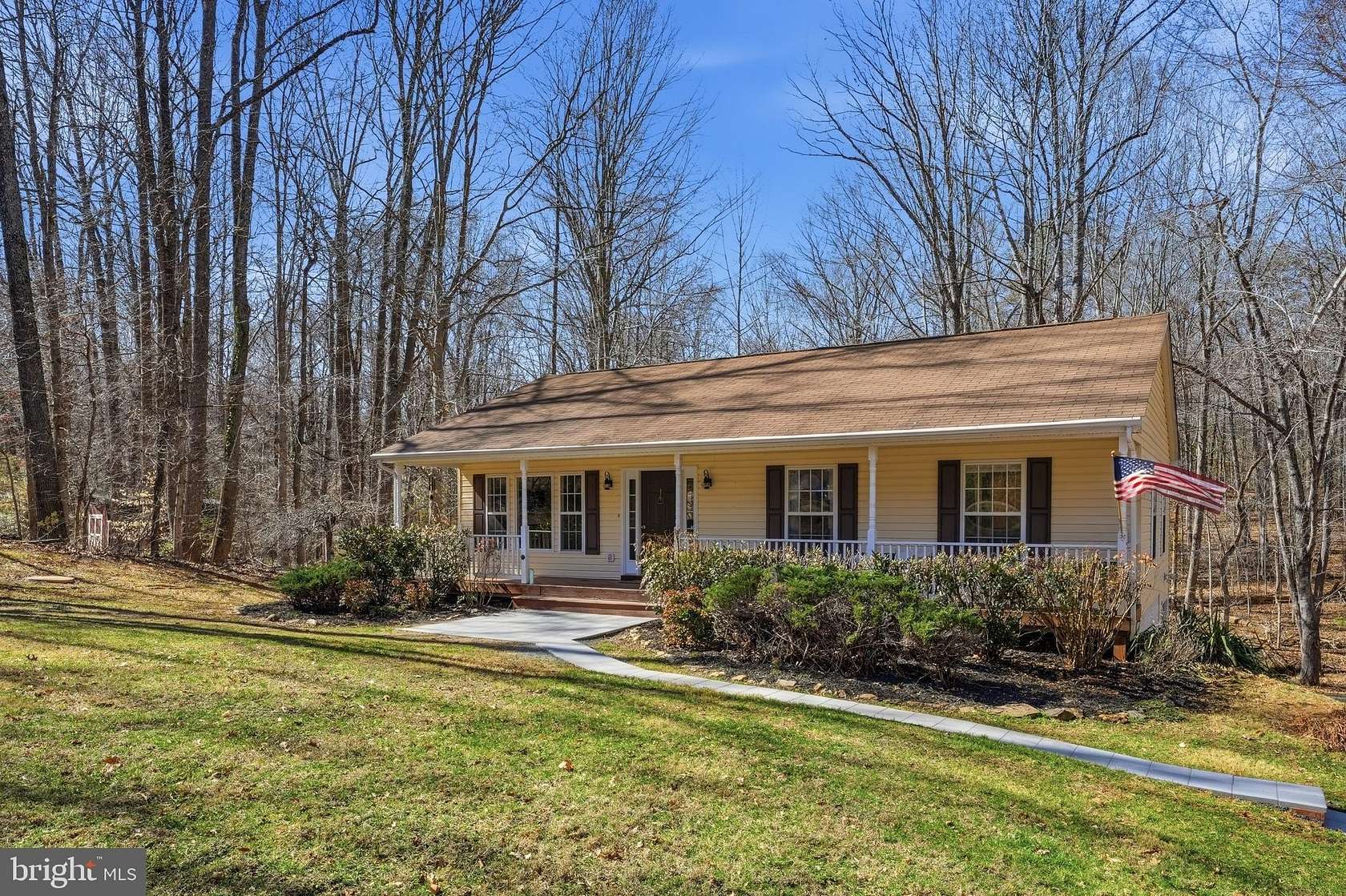 3 Acres of Land with Home for Sale in Jeffersonton, Virginia