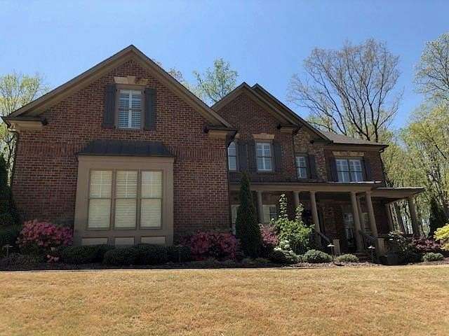 2 Acres of Land with Home for Lease in Alpharetta, Georgia