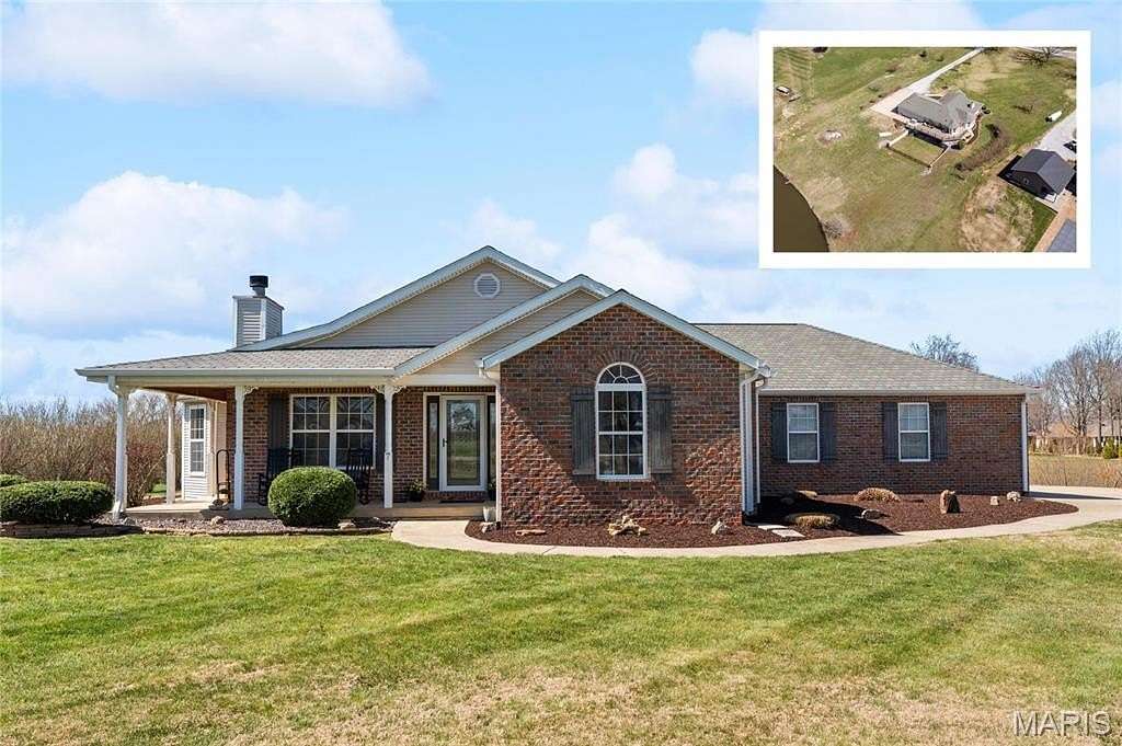 2 Acres of Land with Home for Sale in Trenton, Illinois