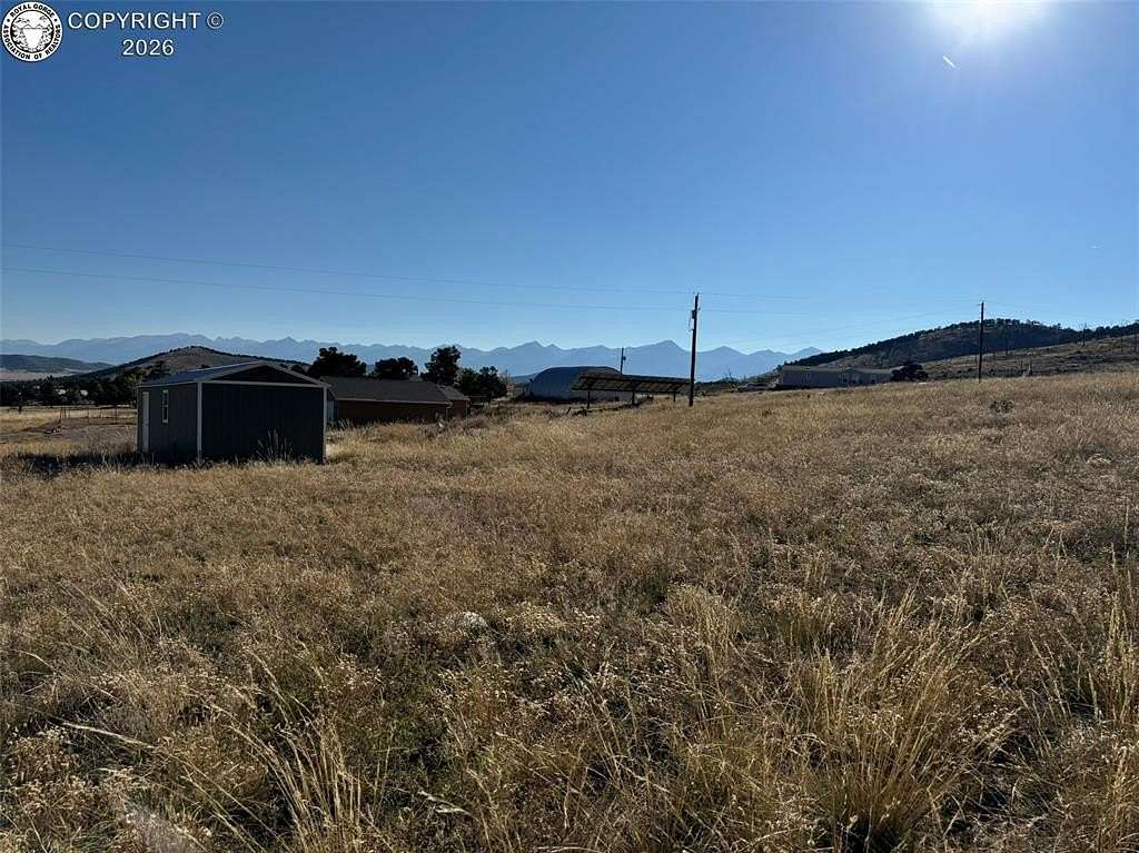 2 Acres of Land for Sale in Cotopaxi, Colorado