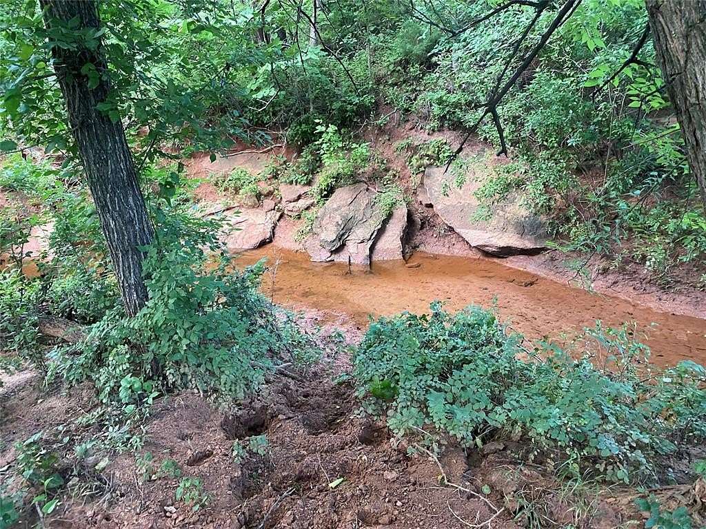 40 Acres of Land for Sale in Crescent, Oklahoma