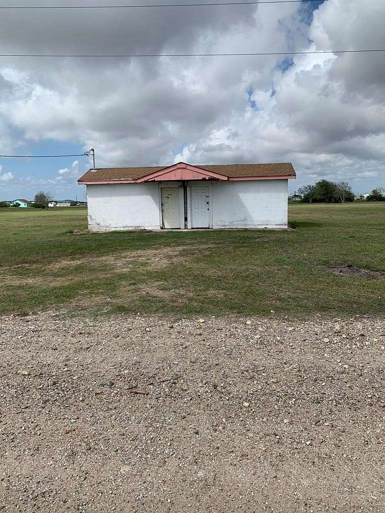0.35 Acres of Residential Land for Sale in Palacios, Texas