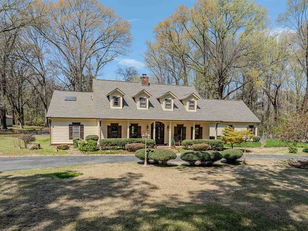 4.28 Acres of Land with Home for Sale in Cordova, Tennessee