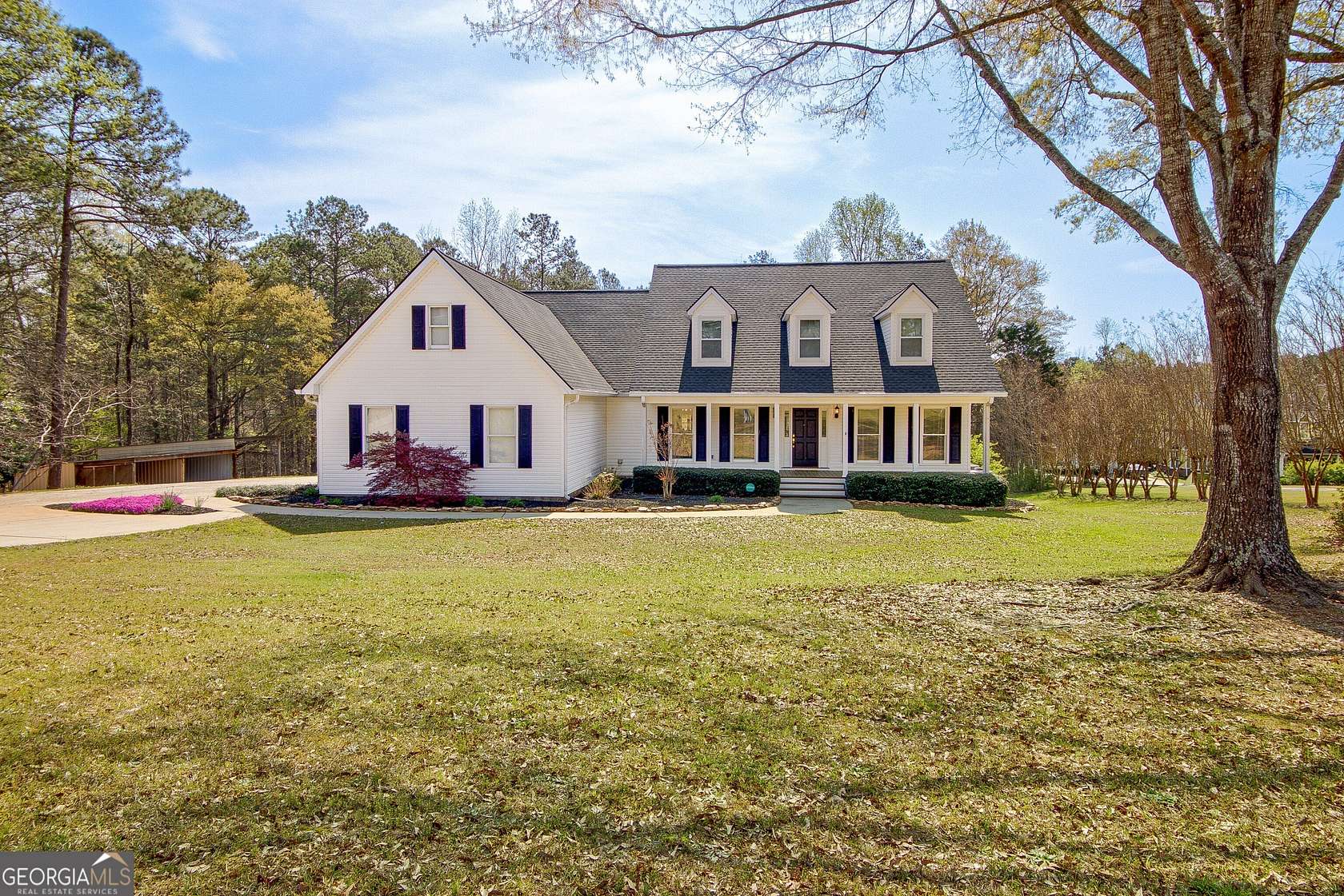 3 Acres of Land with Home for Sale in Newnan, Georgia