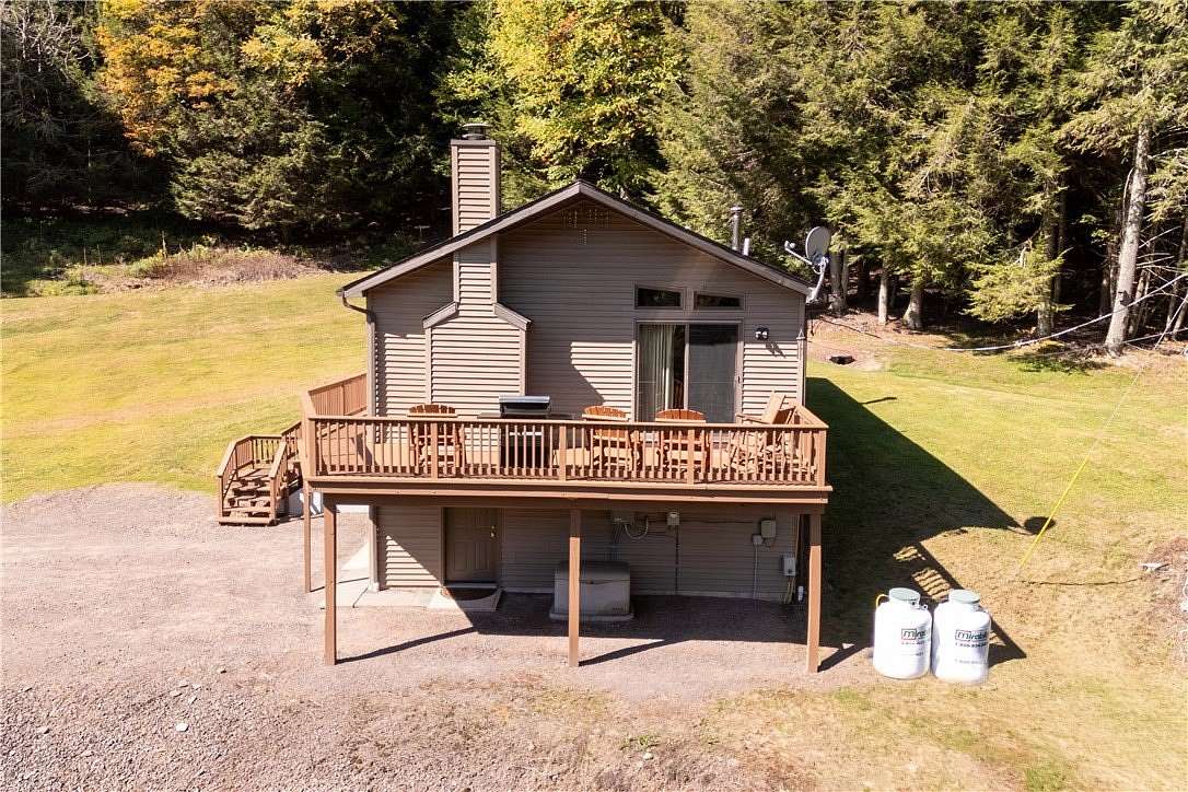 28.8 Acres of Recreational Land with Home for Sale in Hamden, New York