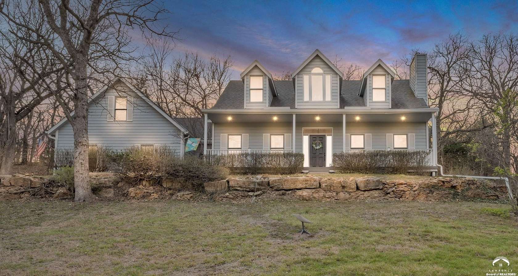 10 Acres of Land with Home for Sale in Baldwin City, Kansas