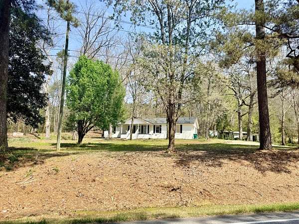 2 Acres of Land with Home for Sale in Fayette, Alabama