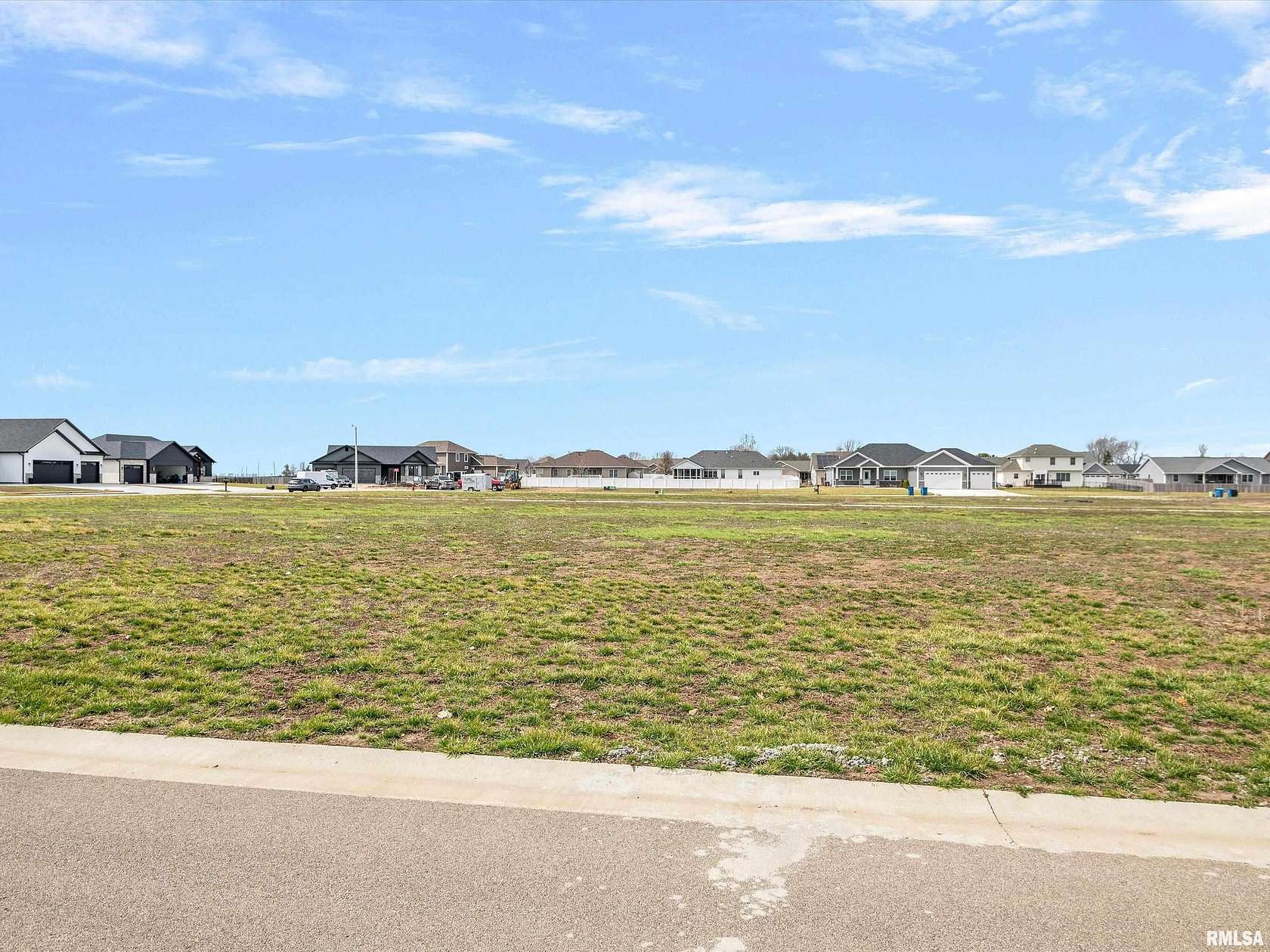 Residential Land for Sale in Chatham, Illinois