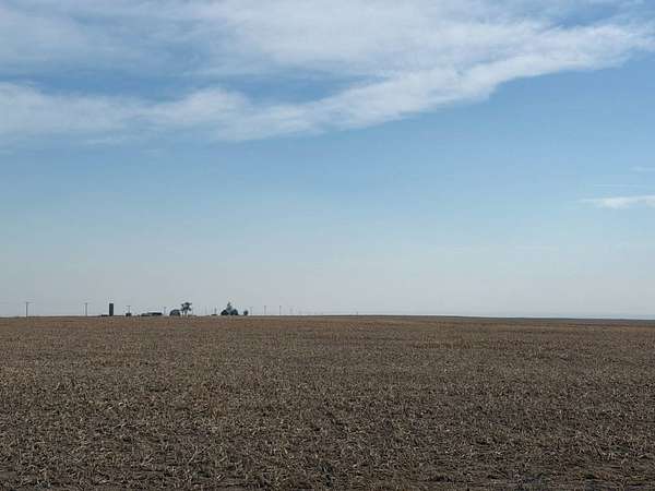 955 Acres of Land for Sale in Syracuse, Kansas