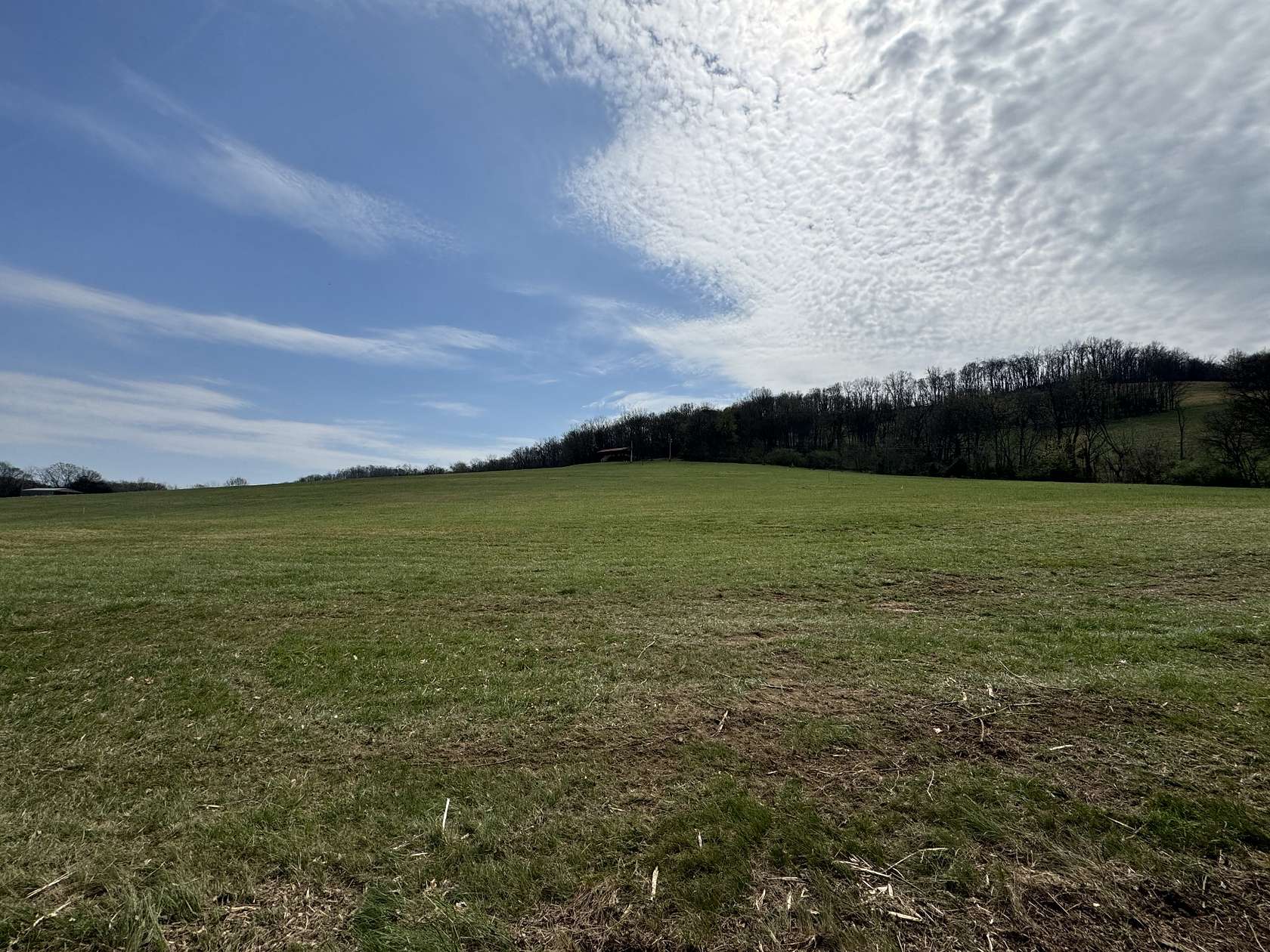 2 Acres of Residential Land for Sale in Gordonsville, Tennessee