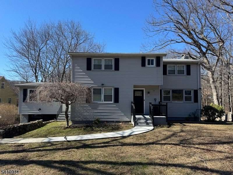 2.67 Acres of Land with Home for Lease in Jefferson Township, New Jersey