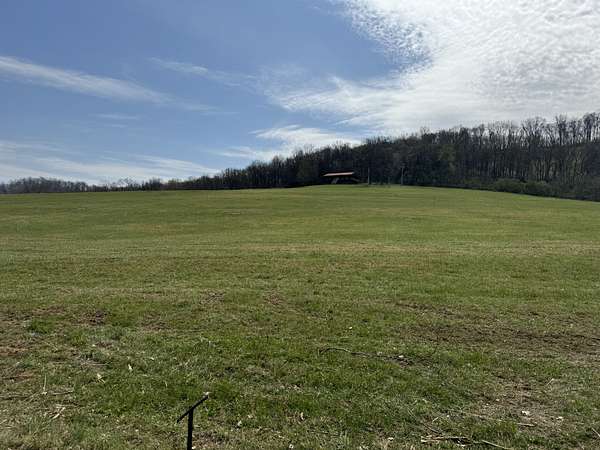 2 Acres of Residential Land for Sale in Gordonsville, Tennessee