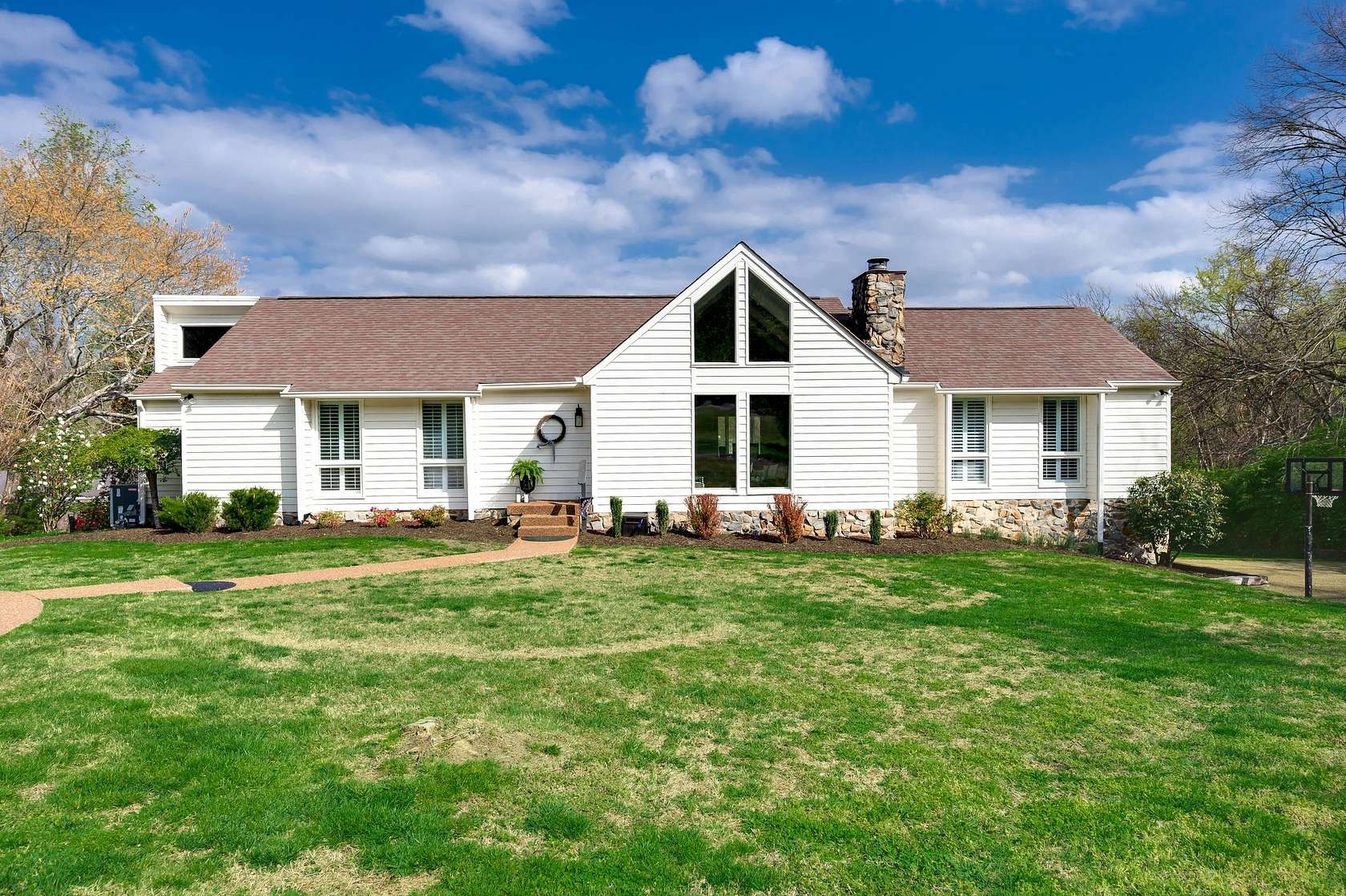 2.2 Acres of Land with Home for Sale in Franklin, Tennessee