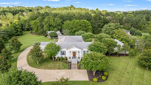 4.39 Acres of Land with Home for Sale in Pulaski, Tennessee