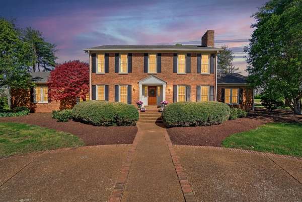 9 Acres of Land with Home for Sale in Mount Pleasant, Tennessee