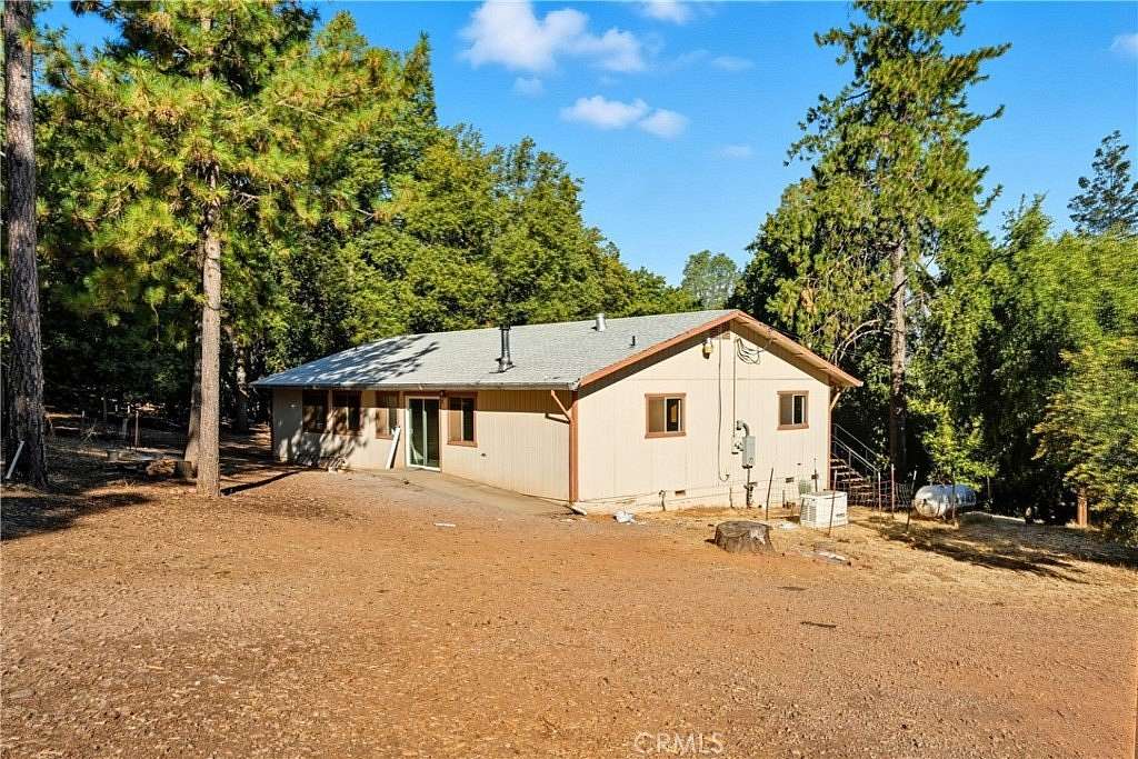 39.4 Acres of Land with Home for Sale in Lower Lake, California