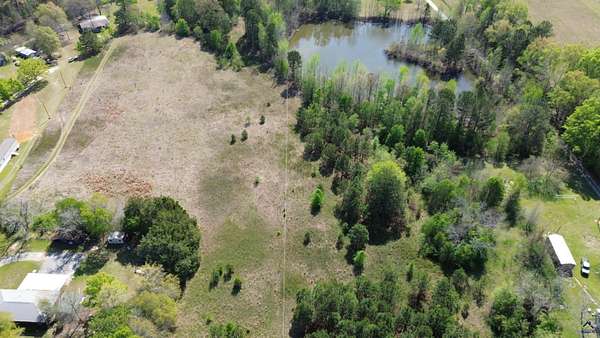 4.55 Acres of Residential Land for Sale in Cochran, Georgia