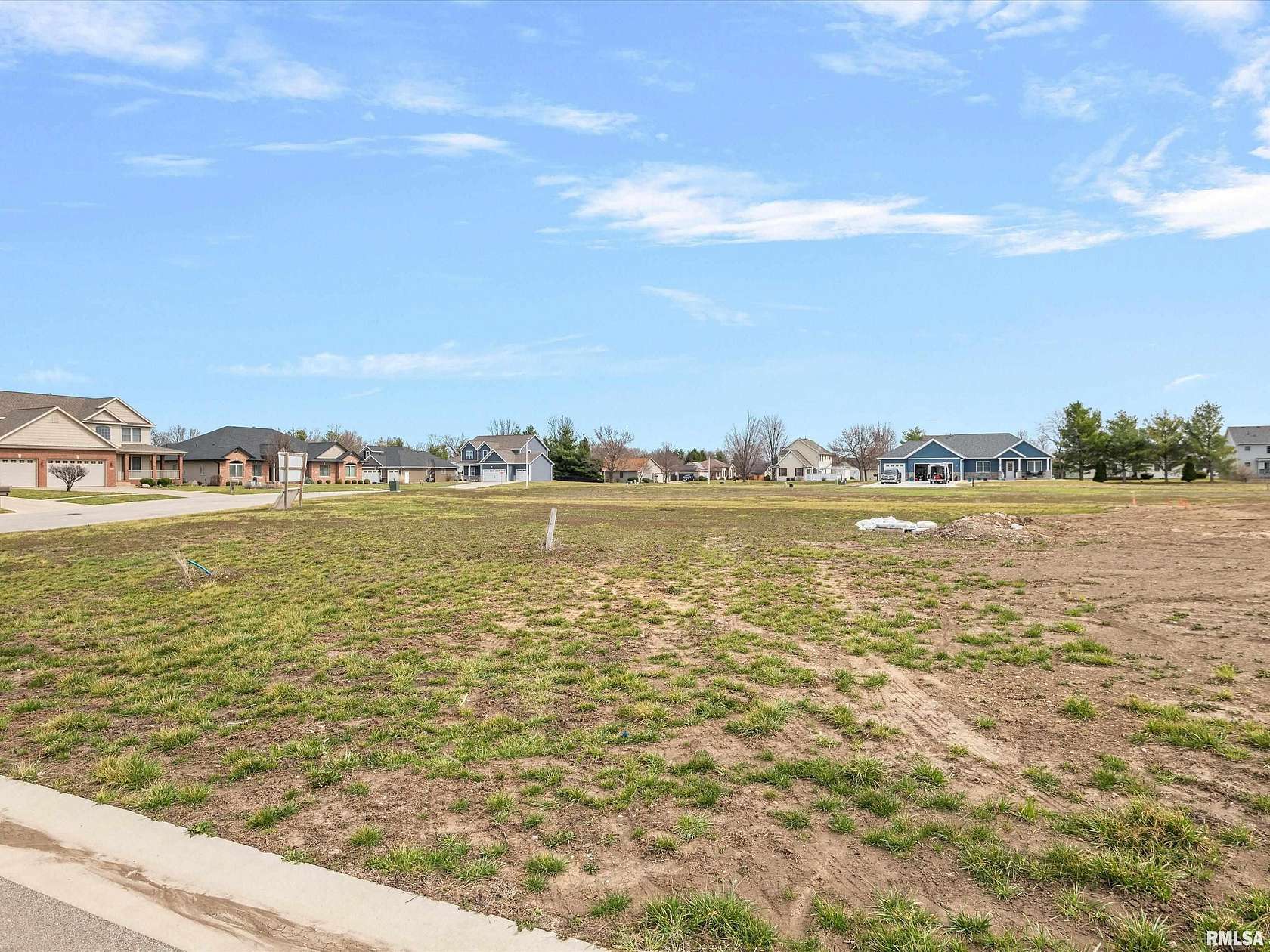 Residential Land for Sale in Chatham, Illinois